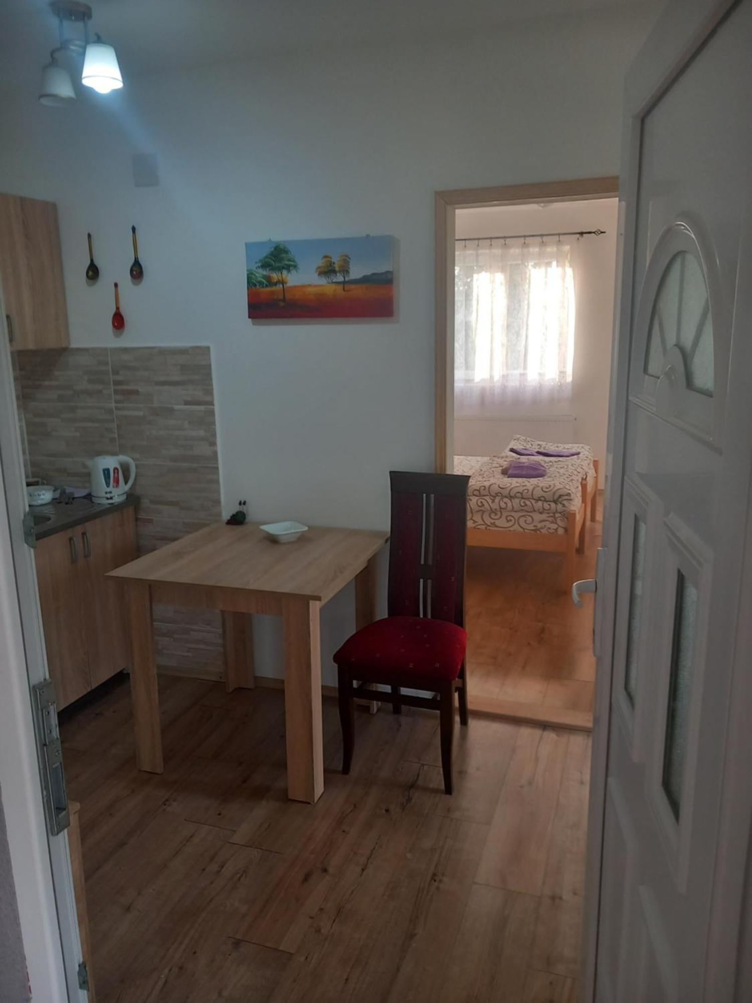 Rm Castell Apartments Novi Sad Dış mekan fotoğraf